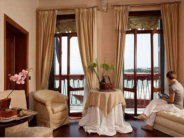 Bed and Breakfast La Rosa Dei Venti Венеция Экстерьер фото